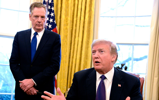 USTR Robert Lighthizer stands behind President Donald Trump in Oval Office